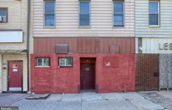 211 N 8TH Street, LEBANON, PA 17046