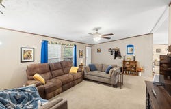 64 Live Oak Cir., Pansey, AL 36370