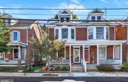 321 S PITT Street, CARLISLE, PA 17013