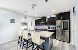 6431 NW Castlebrook Avenue, Port St Lucie, FL 34983
