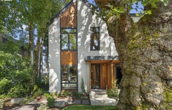 707 1st ST, Lake Oswego, OR 97034