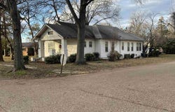 182 2nd Avenue, Holly Grove, AR 72069