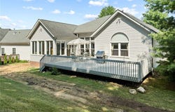 9434 Huntshire Avenue NW, North Canton, OH 44720