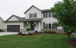 W195n17212 English Oaks Drive, Jackson, WI 53037