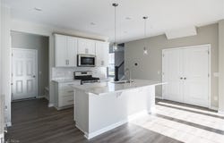 965-1 Memory Lane, Aurora, OH 44202