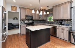 5526 Kensington Circle, Johnston, IA 50131