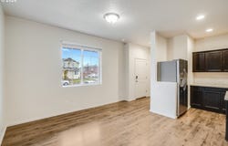 2240 SE 16TH St, Gresham, OR 97080