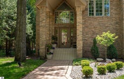1208 Forest Lane, Mt Pleasant, MI 48858