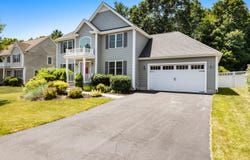 13 Saw Mill Lane, Rockland, MA 02370