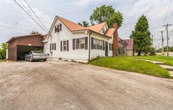 887 West Columbia Avenue, Monticello, KY 42633