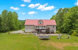 10664 W Little Kanawha Highway, Mt Zion, WV 26151