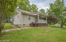 129 Sourwood Lane, Sharps Chapel, TN 37866