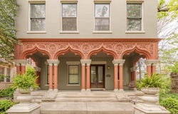 1424 St James Ct, Louisville, KY 40208