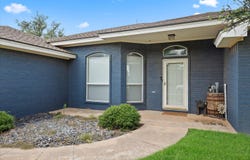 807 Cedar Avenue, Idalou, TX 79329
