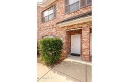 102 Armand Oaks, Ocean Springs, MS 39564