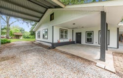 1580 Anse Broussard Highway, Breaux Bridge, LA 70517