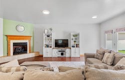 3322 Saint Vincent Ave, St Louis, MO 63104