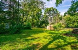 92 Kellogg Street, Battle Creek, MI 49037