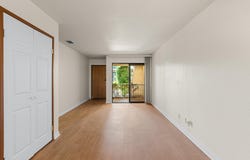 2809 N Los Felices Circle E, Palm Springs, CA 92262
