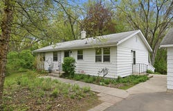 4109 Windridge Circle, Hopkins, MN 55305