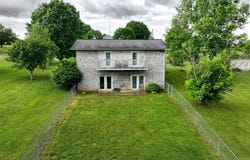 1382 Elijah Martin Road, Whitesburg, TN 37891