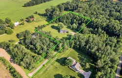 11265 W Coon Lake Road, Webberville, MI 48892