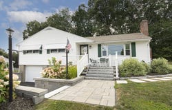 23 Mary Ann Dr, Worcester, MA 01606