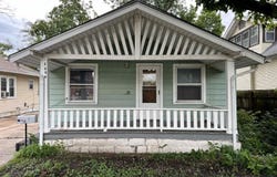 1636 S Market St, Wichita, KS 67211