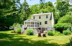 89 W Elm St, Pembroke, MA 02359