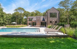 20 Midhampton Avenue, Quogue, NY 11959