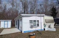 831 S Main Street, Au Gres, MI 48703