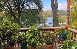 404 Lake Of The Forest Drive, Bonner Springs, KS 66012