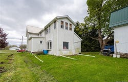 6748 Cedar Street, Akron, NY 14001