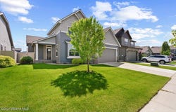 4808 E Alopex Ln, Post Falls, ID 83854