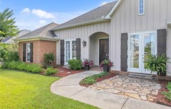 8900 Bay Point Drive, Elberta, AL 36530