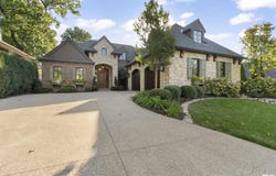 4412 N MILLER Avenue, Peoria Heights, IL 61616