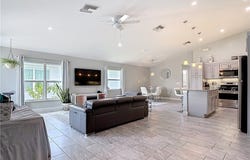 202 Village Circle unit: 20, Labelle, FL 33935