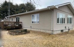 419 Crane Hill, Lomax, IL 61454
