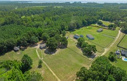 646 Country Pond Lane, Cross, SC 29436