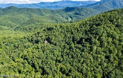 120 Greystone Way, Townsend, TN 37882