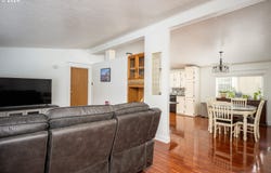 863 SW LIBERTY BELL Dr, Beaverton, OR 97006