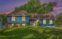 9708 N Campbell Drive, Kansas City, MO 64155