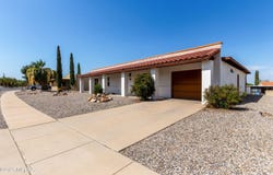 921 S Abrego Drive, Green Valley, AZ 85614
