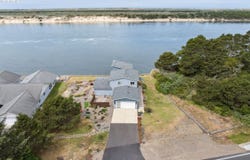 3335 RHODODENDRON DR, Florence, OR 97439