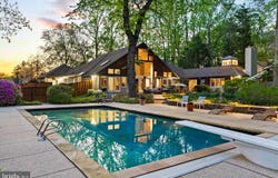 8901 POTOMAC STATION LN, POTOMAC, MD 20854