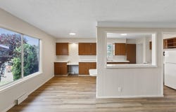 5804 N Maple St, Spokane, WA 99205