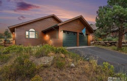 677 Cedar Ridge Cir, Estes Park, CO 80517
