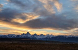 2695 12000 N, Tetonia, ID 83452