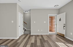 43620 HAMPSHIRE CROSSING Square, LEESBURG, VA 20176