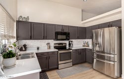 8673 W PALM Lane, Phoenix, AZ 85037
